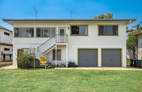 Evans Head Apartment | Experience SUNNYSIDE UP: Top-Rated Stay in Evans Head