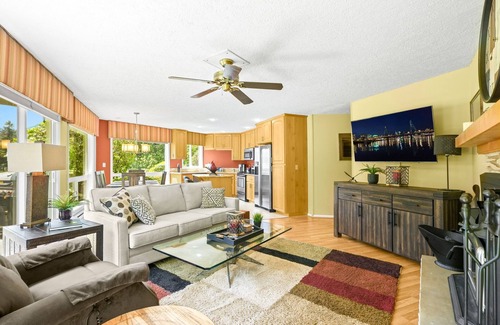 Welches Condo | Welcome to the Fairway Forest Retreat – Your Mt. Hood Escape!