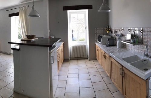 Gasques House | Experience Cottage Les Arcades: Pool & Ocean Views Await!