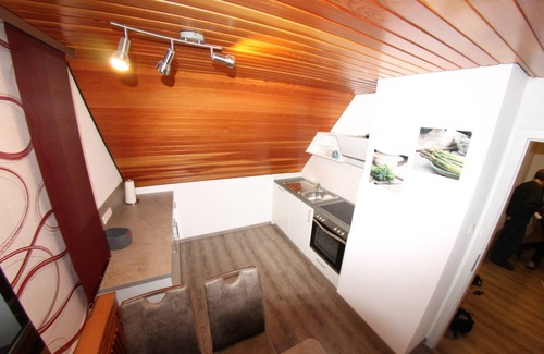 Wulmeringhausen Apartment | Discover Family-Friendly Comfort at the Trude House