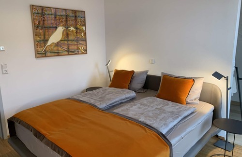 Stetten Apartment | Bright and Accessible Apartment Ranke with Spa & Pool