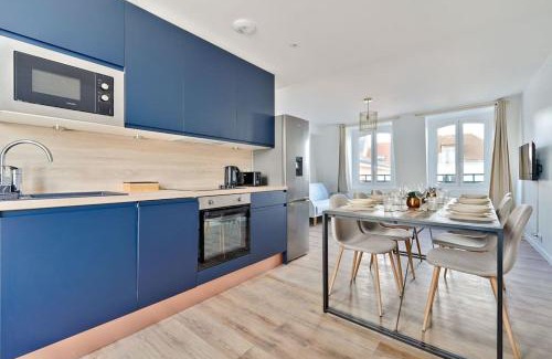 Marly-le-Roi Apartment | Discover Comfort at The Lola House - Family Friendly Stay