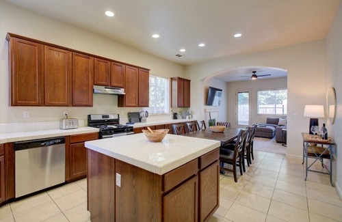 Merced House | Discover The Merced Hub: Your Gateway to Yosemite Awaits