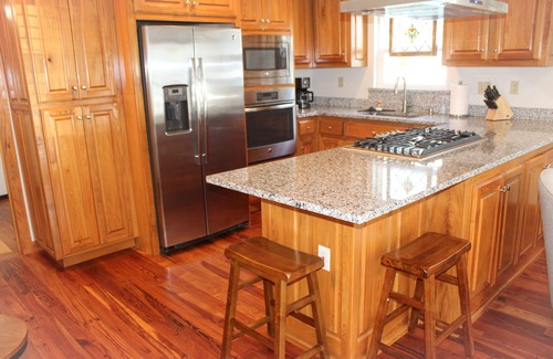 Gulfport Cottage | Discover The Oyster Shack: Beachfront Bliss Awaits You!