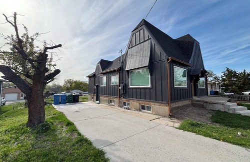 Logan House | Welcome to the Raven Rose - A Chic, Newly Renovated 2BD/1BA Home