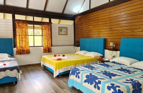 Teahupoo House | Discover Three Waterfalls: Perfect for Couples and Families