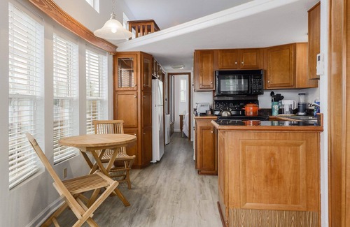 Spicewood Cottage | Discover The Tiny Haven at Hilltop Haven in Spicewood, TX