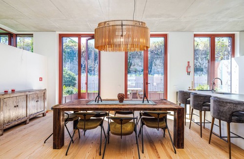 Marvila Apartment | Discover the Alluring Jungle Lofts with Spa and Breakfast