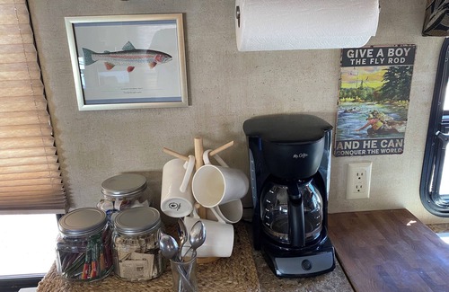Navajo Dam House | Welcome to the Trout House RV with AC in Navajo Dam