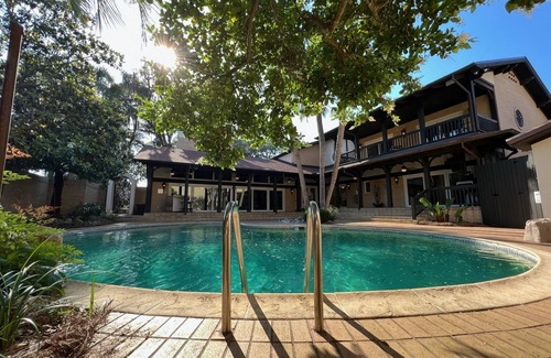 Governor's Walk House | Discover The Urban Mansion: Guest Rated 10/10 in Midtown