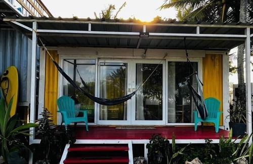 Islote Apartment | Exceptional DK Backyard Yellow Room: Pet & Child Friendly