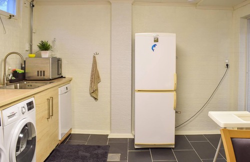 Borgholm Apartment | Welcome to this comfortable apartment with proximity to the sea.