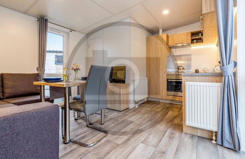 Pleinfeld House | Discover the Tiny House at Waldcampingplatz, Brombachsee