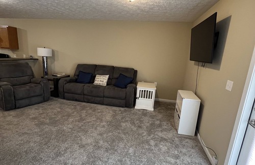 Elizabethtown Apartment | Spacious Two Bedroom Apartment with Pet-Friendly Amenities