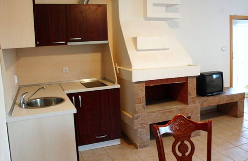 Golden Sands Villa | Discover Villa Bellevue: A Budget-Friendly Retreat