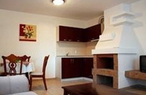 Golden Sands Villa | Discover Villa Bellevue: A Budget-Friendly Retreat