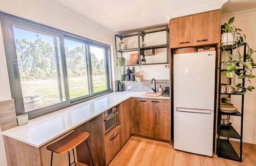 Witchcliffe Bed & Breakfast | Discover Vineside: Your Modern Rustic Retreat in Margaret River
