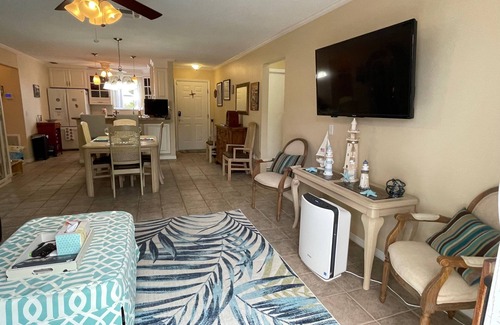 Santo Domingo House | Your Ideal Getaway Awaits in The Villages!