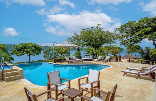 Discovery Bay Villa | Welcome to Your Private Sanctuary in Paradise!