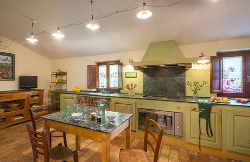 Fermo House | Experience Nature and Tradition with a Refreshing Pool