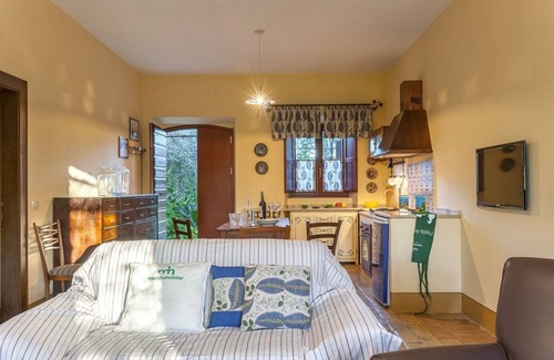 Fermo House | Experience Nature and Tradition with a Refreshing Pool