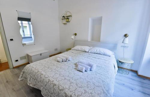 Varigotti Apartment | Discover Varigotti: Borgo Saraceno with Ocean Views