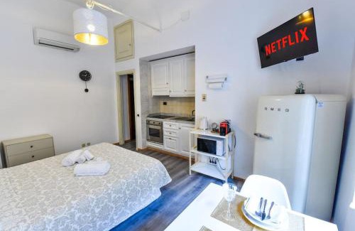 Varigotti Apartment | Discover Oceanfront Bliss at Borgo Saraceno - Scirocco