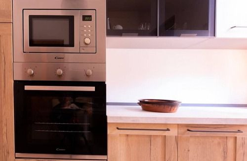 Magomadas Apartment | Welcomely - Badde Nuraghe: Family-Friendly with Breakfast