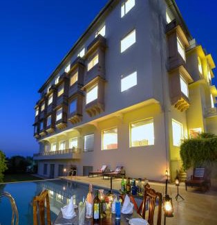 Sawai Madhopur Resort | Discover WelcomHeritage Mount Valley Resort in Ranthambore