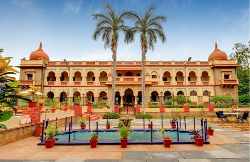 Sandur Hotel | Elegant WelcomHeritage Shivavilas Palace in Hampi Awaits!