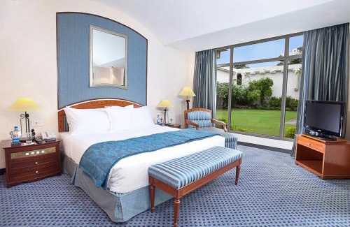 Vadodara Hotel | Discover Welcomhotel by ITC Hotels, Vadodara with Pool & Views