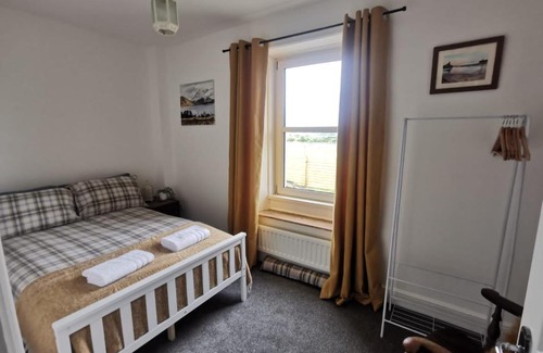 Aspatria House | Pet-Friendly 2 Bedroom Home with Expansive Outdoor Space