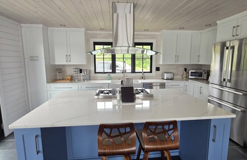 West Tremont House | Welcoming 2-bedroom house with AC in charming Tremont