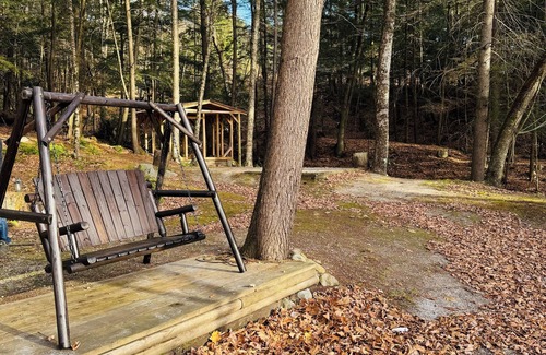 East Haven Rutland County House | Welcoming 3-bedroom house in Mendon 15 minutes from Killington 9 minutes to Pico