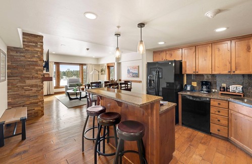 Tamarack Condo | Modern 2BR Condo at The Lodge, Osprey Meadows Resort