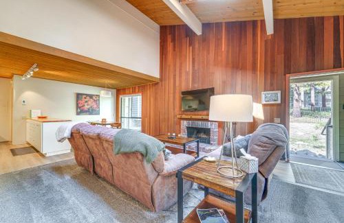 Incline Village Apartment | Cozy Incline Village Condo Just Steps from the Beach!