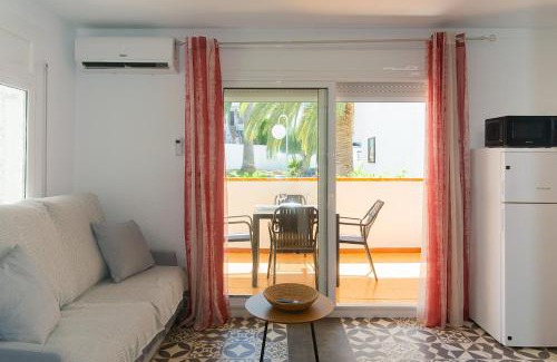 Roses Town Center Apartment | WELCS APARTAMENTO 273 EMP con piscina publica