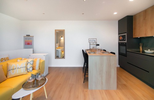 Roses Town Center Apartment | WELCS DUPLEX 236 EMP con vista al mar