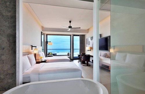 Weligama Hotel | Experience Elegance at Weligama Bay Marriott Resort & Spa
