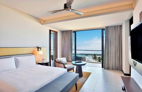 Weligama Hotel | Experience Elegance at Weligama Bay Marriott Resort & Spa
