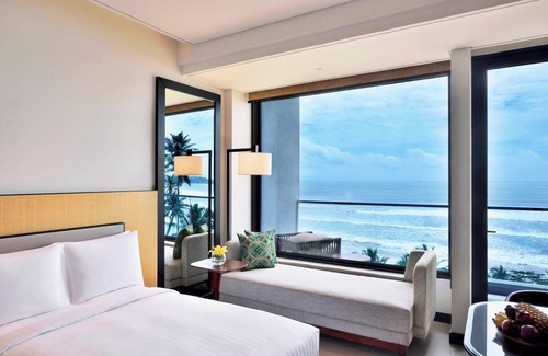 Weligama Hotel | Experience Elegance at Weligama Bay Marriott Resort & Spa
