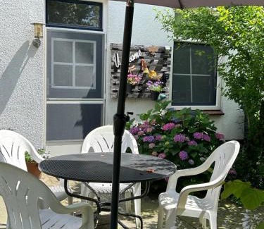 Nederweert House | Discover Comfort at Welkom op de Mildert with Pool Access