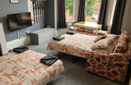 New Brighton Apartment | Highly Rated Apartment in New Brighton, Child Friendly Amenities