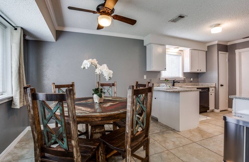 Round Rock House | Prime Location Home Near Kalahari and Downtown Attractions