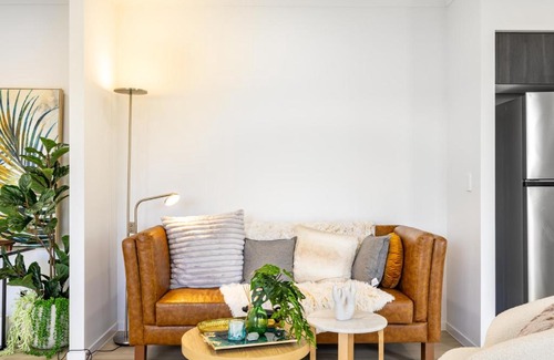 Browns Plains House | Cozy 3BR Retreat at Browns Plain – Ideal for Your Getaway