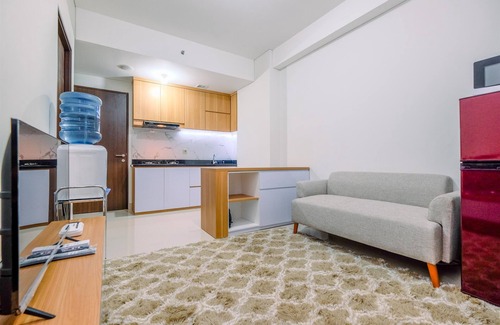 Bekasi Apartment | Stylish 2Br Corner Apartment with Kitchen in Cibubur
