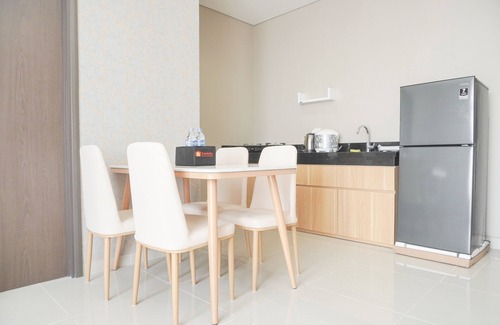 Jakarta Apartment | Strategic 2Br Apartment with Pool & Breakfast in Ciputra
