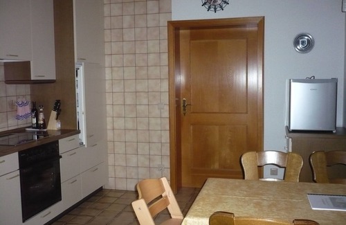 Krahenberg Apartment | Perfect Getaway: Well-Equipped Apartment in Southwest Palatinate