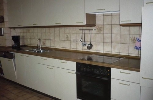 Krahenberg Apartment | Perfect Getaway: Well-Equipped Apartment in Southwest Palatinate