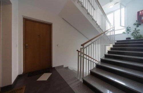 Zagreb Apartment | Top-Rated Apartment with Free Parking for Families